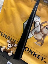 CLIO MK4 DRIVERS LOWER SIDE