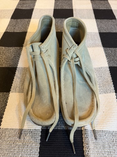 Clarks tan wallabees - , 9