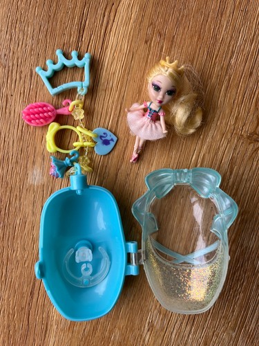 Barbie petites club - petites, mini