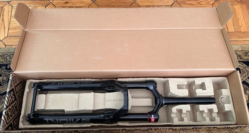 New 2027 rockshox lyrik select - new,