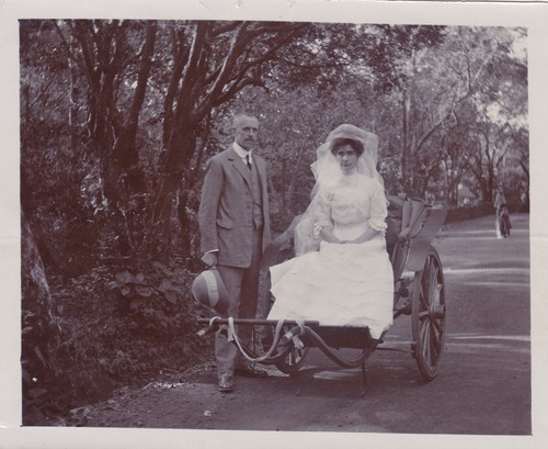 Beautiful antique c1909 - beautiful,