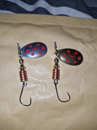 Ilba single hook red - single,