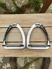 Acavallo Alupro Titanium Stirrup Irons 