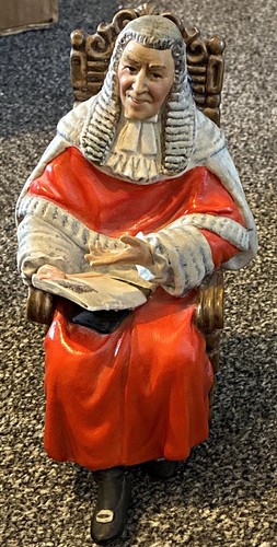 Royal doulton the judge - doulton,