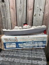 Tri-ang RMS Pretoria Castle