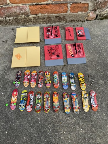 Fingerboards skate park ramps - park,