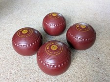 4 x Red Almark De-Luxe Sterling King Bowls 2013 Amaunator Emblem Size 0 Heavy