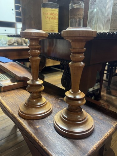 Pair turned wooden - pair, of