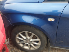 SEAT ALTEA 1.9, 1.6TDI 2010-2014 PASSNGER SIDE/NS FRONT WING IN AZUL BLUE-LW5P