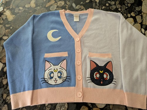 Pretty guardian sailor moon - sailor,