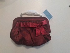 Avon Red Velvet Francisca