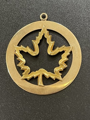 Vintage maple leaf - maple, pendant