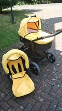 Venicci pram system with Carry cot/pram and toddler/buggy seat