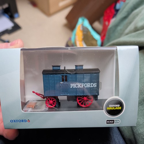 Oxford diecast pickfords - oxford,