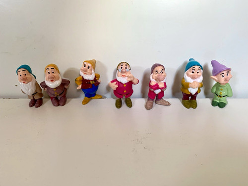 Disney seven dwarfs figurine - dwarfs,