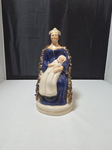 Victorian staffordshire queen - victorian,