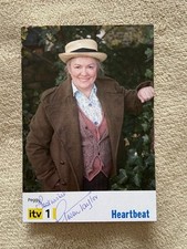 GWEN TAYLOR   (HEARTBEAT) HAND