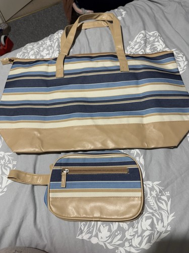 Ladies beach bag makeup - beach,