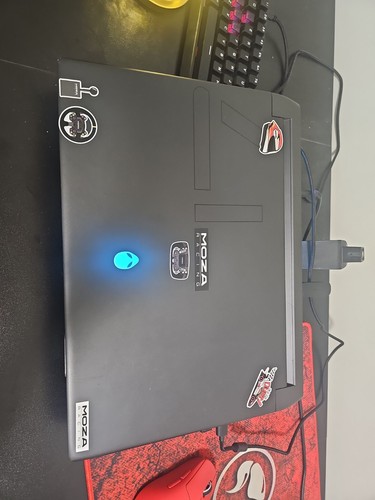 Alienware m17 amd - , (amd
