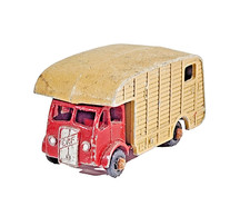 Matchbox Lesney No 35 Marshall ERF Horse Box MK7 1957 Diecast Model Truck.