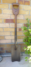 Vintage POST HOLE Spade BRADES No 918. Wooden D handle