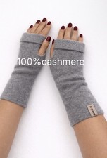 100% Pure Cashmere hand wrist