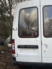 LDV MAXUS MINIBUS REAR DOOR