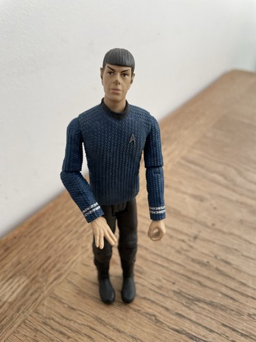 Star trek 2009 - star, spock