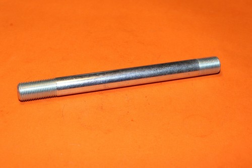 Triumph pre unit - gearbox, top