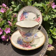 Vintage Imperial China. X 2