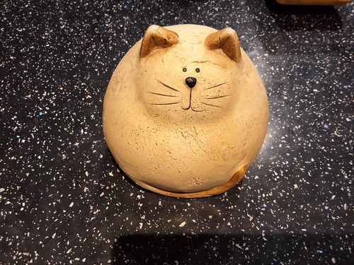 Stone cat door stop
