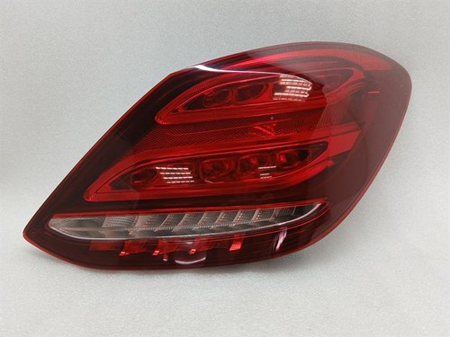 Mercedes class w205 right - class,