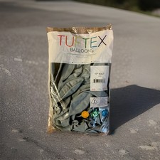 Tuftex 17" Fog Pastel Latex