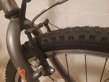 24 inch Specialized Hot Rock Mountain Bike Boys 8 - 11 year old