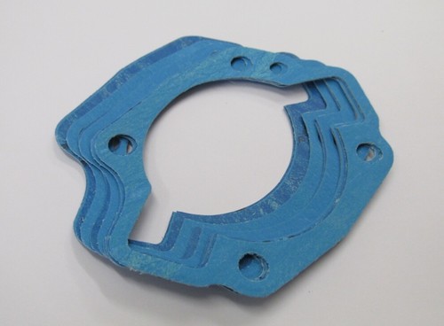 Bsa bantam d14 cylinder base - bsa,