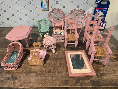 Barbie size small - barbie,