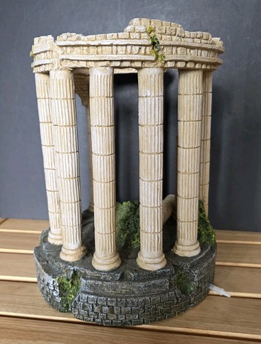 Top fin roman sanctuary - fin,