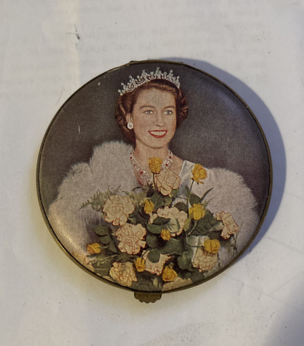 Rare vintage 1953 queen - 1953,
