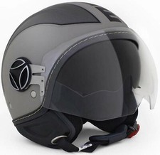 momo design helmet motorbike