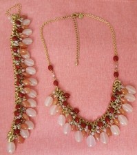 BNWOT Virgin Vie In The Pink Beaded Necklace & Bracelet Set With Gift Box