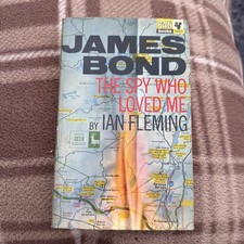 James Bond The Spy Who Loved Me Ian Fleming PAN Books First Print 1967 PB x653