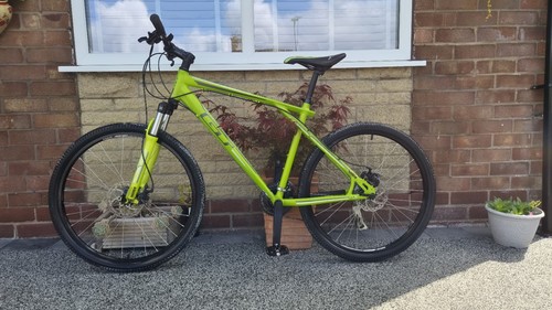 Avalanche mountain bike - gt,