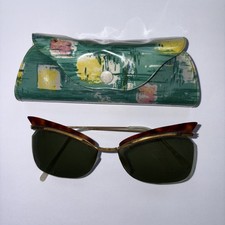 Vintage 1960’s Semi Rimless Cat’s Eyes Sunglasses In Case Approx 54-12-125.