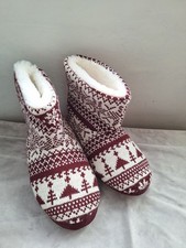 STUNNING! NEW TOTES NORDIX THEMED FLUFFY LINED BOOTIE SLIPPERS UK 5 - 6