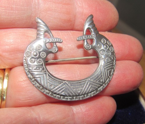 Unusual vintage cms 925 silver - cms,