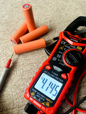 4x 🔋 18 650 Batteries