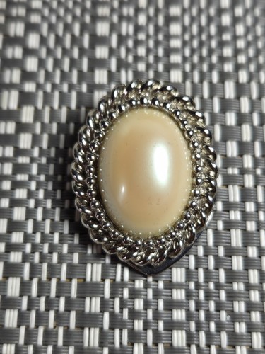 Vintage silver tone - vintage,