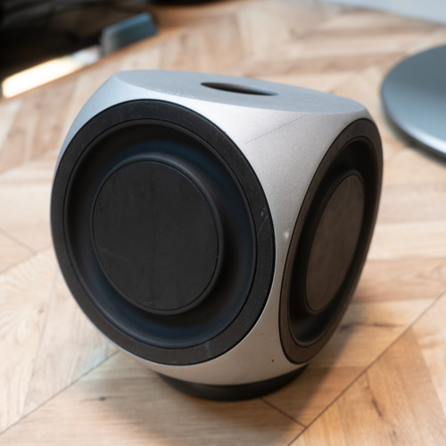 Bang olufsen b o - bang, beolab