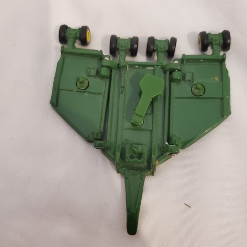 Ertl john deere 1618 diecast - deere,