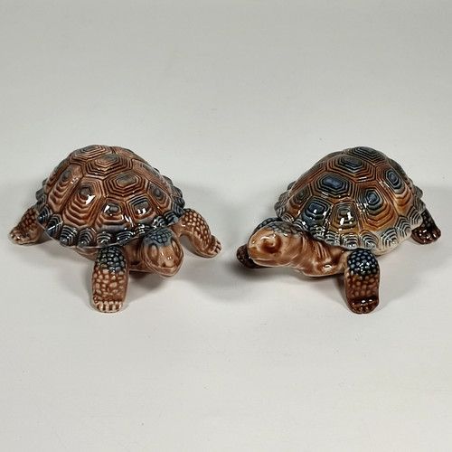 Wade porcelain tortoise - 2x,